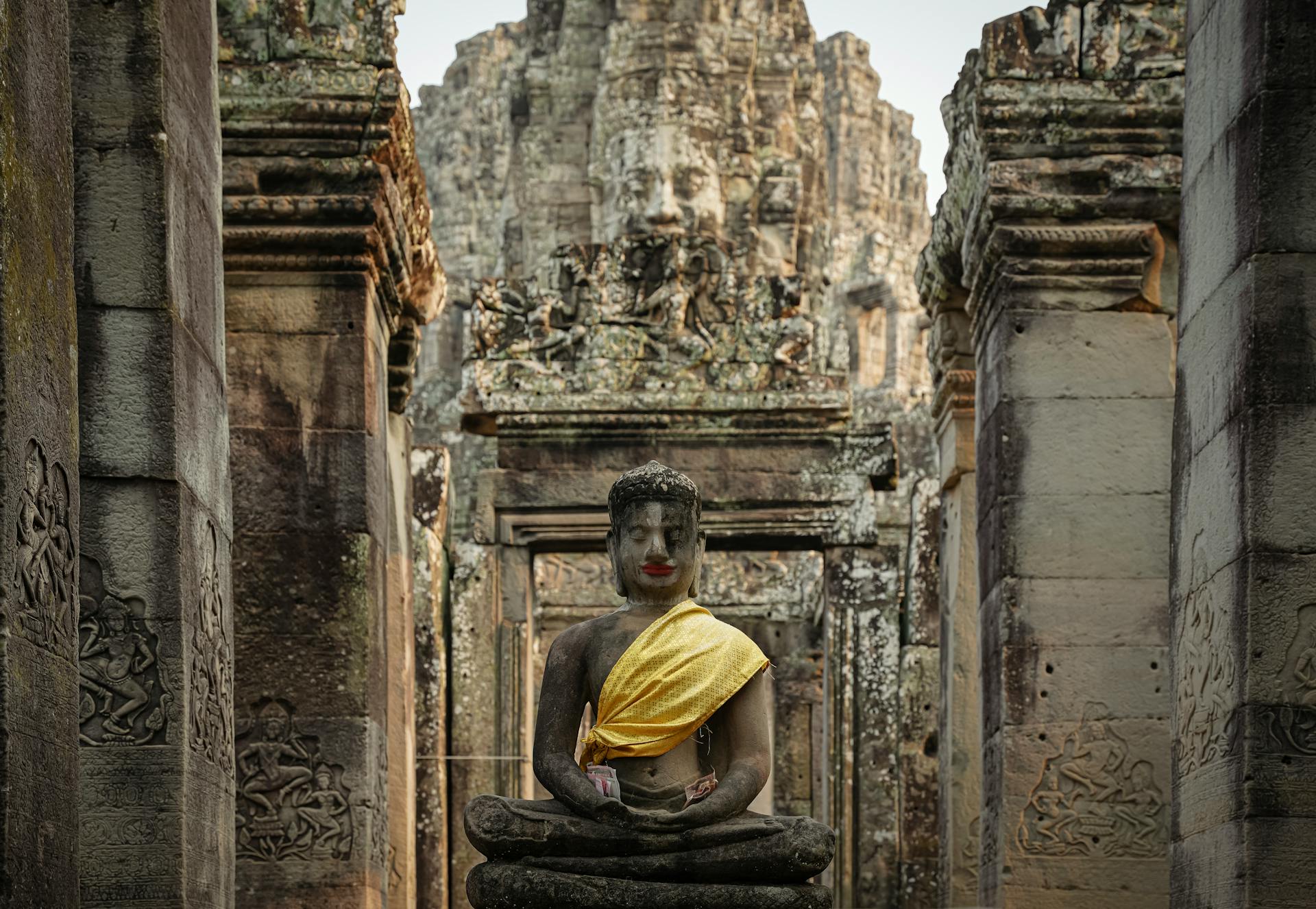 Experience Siem Reap’s safe sites with guided tours